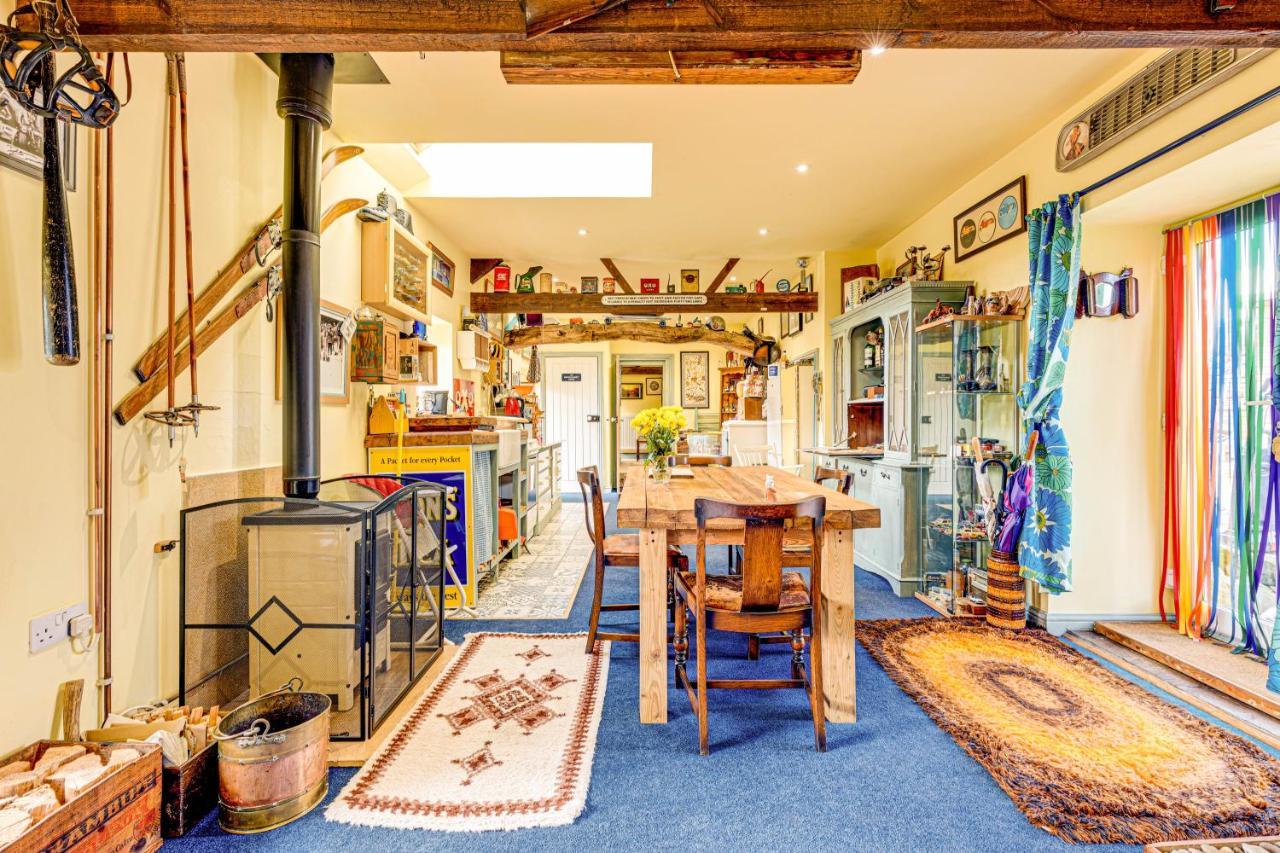 Family Country Cottage With A Private Valley View Scarborough Exteriör bild