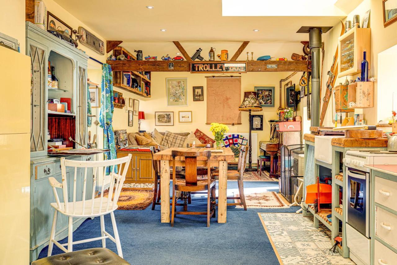Family Country Cottage With A Private Valley View Scarborough Exteriör bild