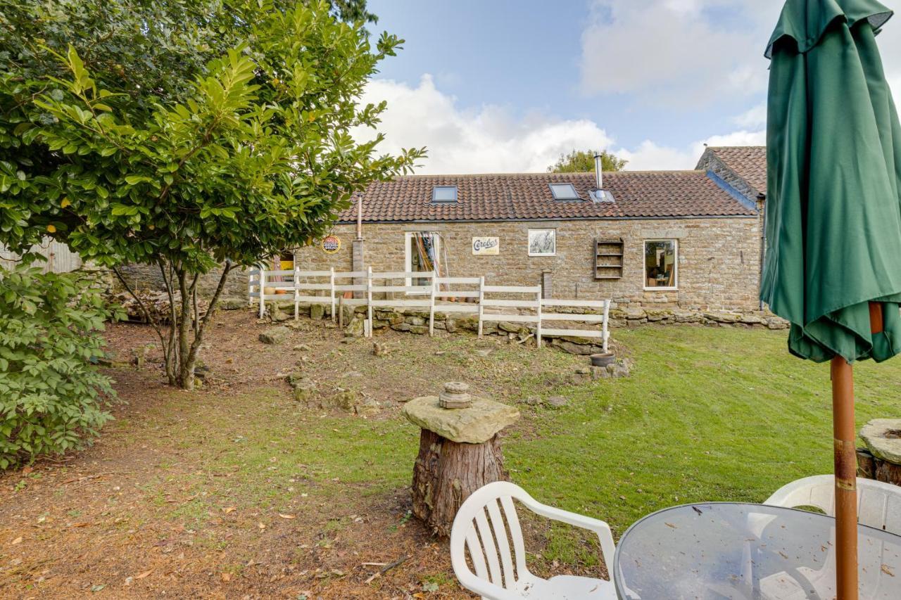 Family Country Cottage With A Private Valley View Scarborough Exteriör bild